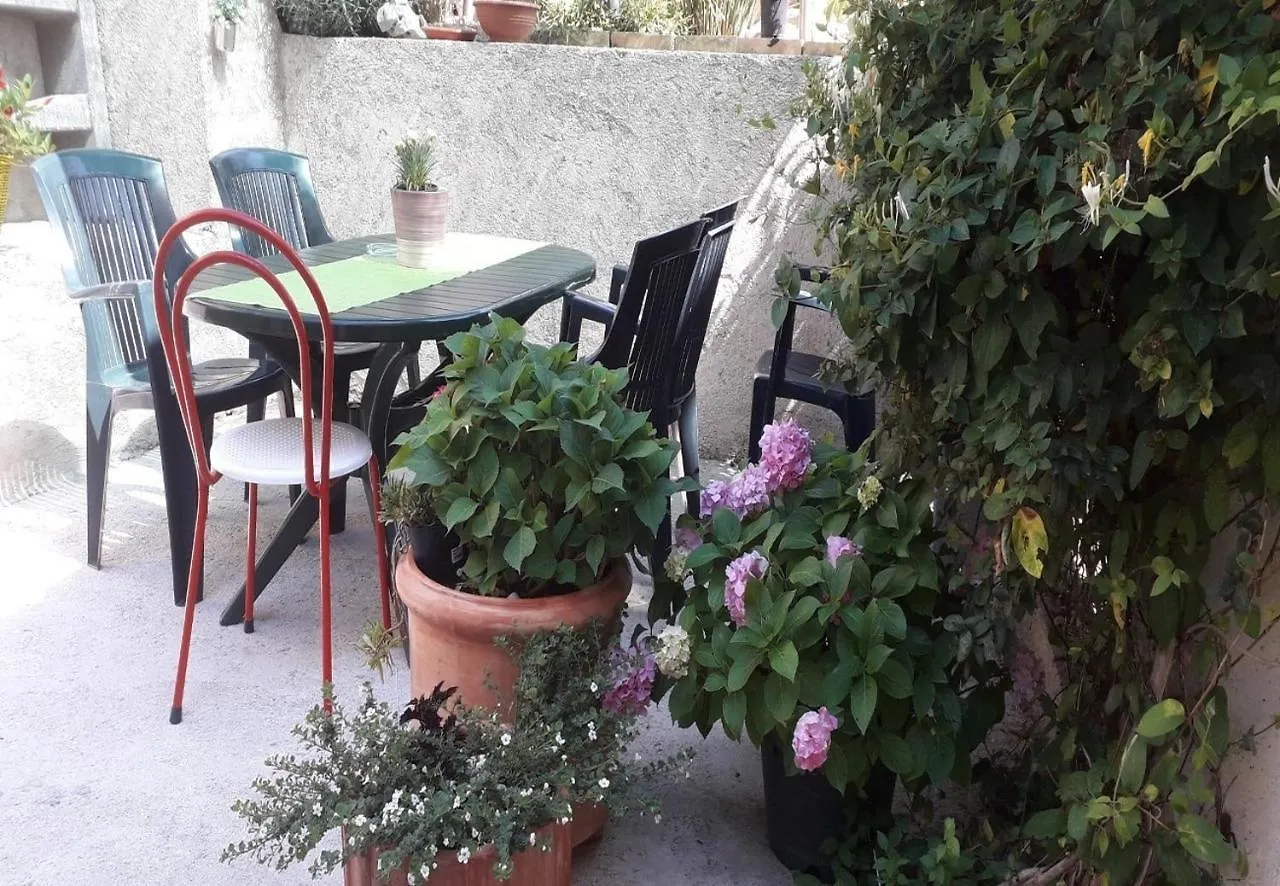 Apartment Fani Čunski クロアチア